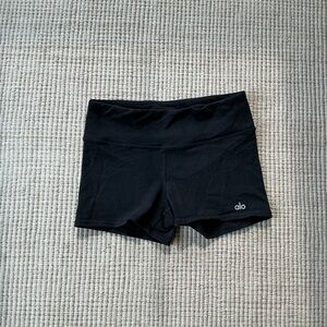ALO Yoga Women's Classic Black Athletic Shorts